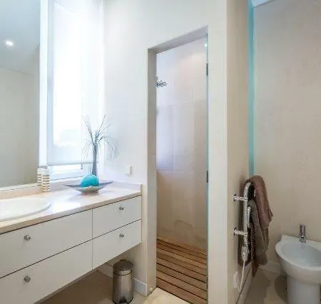 Villa Sleeps 10 Pool Air Con T480284